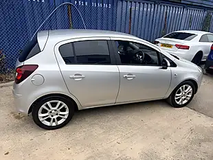 Used 2010 Vauxhall Corsa Sxi Silver - Interior and Exterior details 6