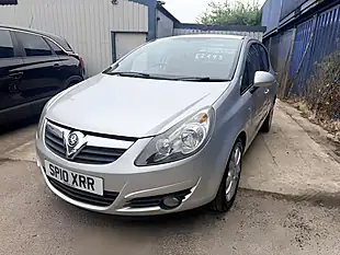 Used 2010 Vauxhall Corsa Sxi Silver - Interior and Exterior details 8