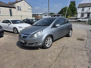 Used 2010 Vauxhall Corsa Sxi Silver - Interior and Exterior details 3