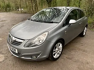 Used 2010 Vauxhall Corsa Sxi Silver - Interior and Exterior details 3