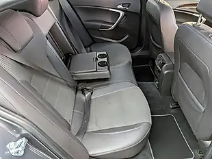 Used 2010 Vauxhall Insignia Se Nav Grey - Interior and Exterior details 11