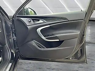 Used 2010 Vauxhall Insignia Sri Black - Interior and Exterior details 13