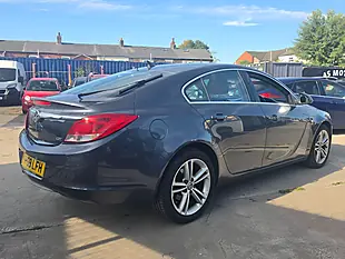 Used 2010 Vauxhall Insignia Sri Nav Blue - Interior and Exterior details 7