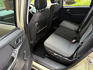 Used 2010 Vauxhall Meriva Design Easytronic Gold - Interior and Exterior details 6
