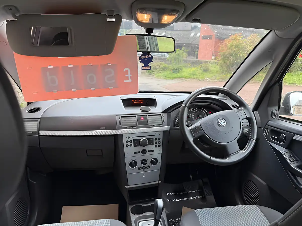 Used 2010 Vauxhall Meriva Design Easytronic Gold - Interior and Exterior details 7