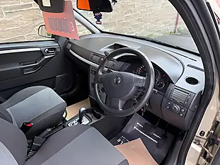 Used 2010 Vauxhall Meriva Design Easytronic Gold - Interior and Exterior details 8