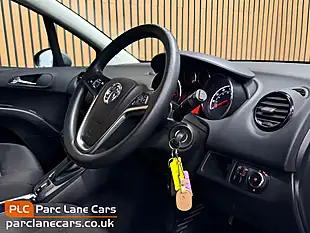 Used 2010 Vauxhall Meriva Exclusiv Silver - Interior and Exterior details 10