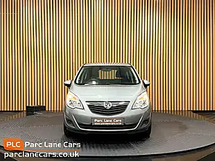 Used 2010 Vauxhall Meriva Exclusiv Silver - Interior and Exterior details 2