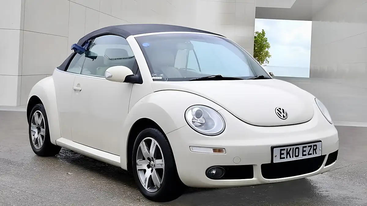 Used 2010 Volkswagen Beetle Cabriolet Beige - Front View