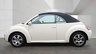 Used 2010 Volkswagen Beetle Cabriolet Beige - Interior and Exterior details 4