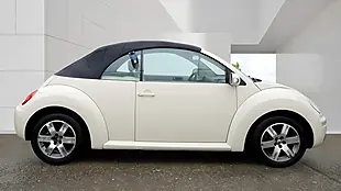 Used 2010 Volkswagen Beetle Cabriolet Beige - Interior and Exterior details 8