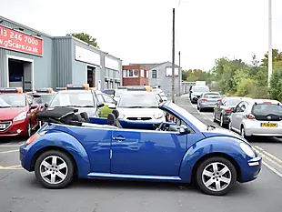 Used 2010 Volkswagen Beetle Cabriolet Blue - Interior and Exterior details 8