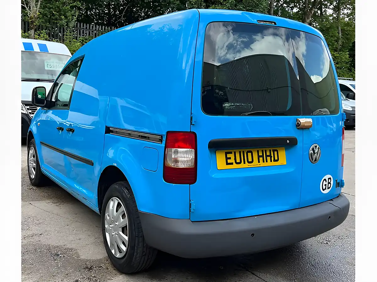 Used 2010 Volkswagen Caddy C20 L1 Standard Roof Blue - Interior and Exterior details 11