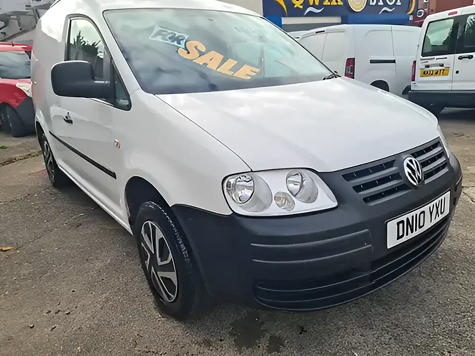 Used 2010 Volkswagen Caddy - Interior and Exterior details 10