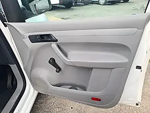Used 2010 Volkswagen Caddy - Interior and Exterior details 19