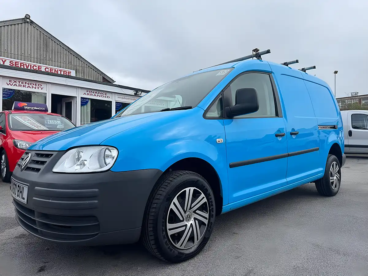 Used 2010 Volkswagen Caddy Maxi Maxi Blue - Interior and Exterior details 17