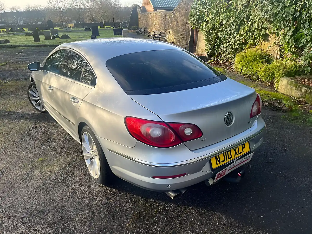Used 2010 Volkswagen Cc GT Silver - Interior and Exterior details 17