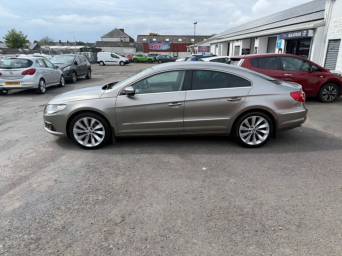 Used 2010 Volkswagen Cc Top Spec Brown - Interior and Exterior details 8