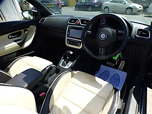 Used 2010 Volkswagen Eos Individual Cabriolet Blue - Interior and Exterior details 3