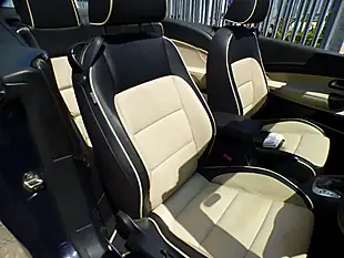 Used 2010 Volkswagen Eos Individual Cabriolet Blue - Interior and Exterior details 7