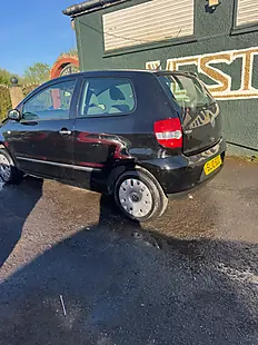 Used 2010 Volkswagen Fox - Interior and Exterior details 4