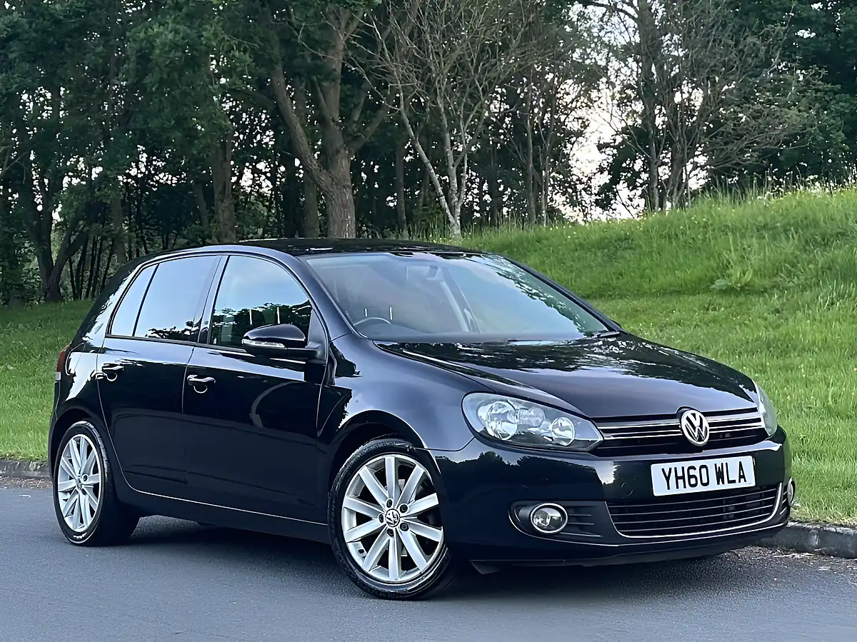 Used 2010 Volkswagen Golf GT Black - Front View