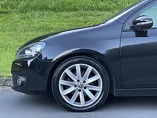 Used 2010 Volkswagen Golf GT Black - Interior and Exterior details 16