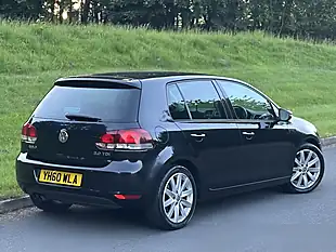 Used 2010 Volkswagen Golf GT Black - Interior and Exterior details 8