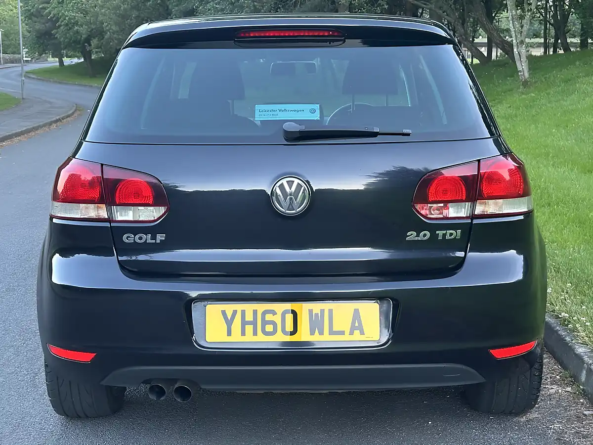 Used 2010 Volkswagen Golf GT Black - Interior and Exterior details 9