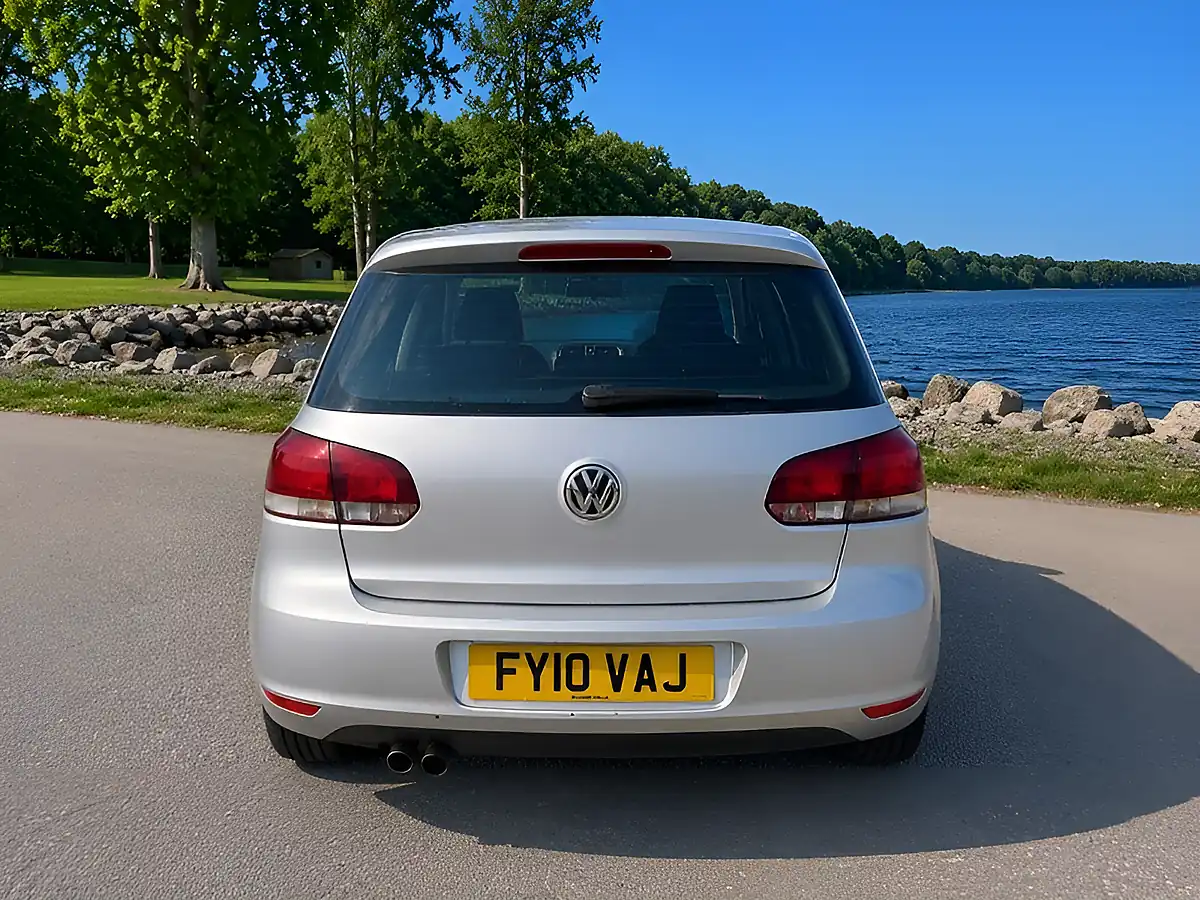Used 2010 Volkswagen Golf GT Silver - Interior and Exterior details 6