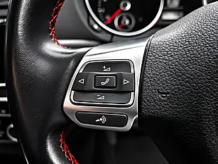 Used 2010 Volkswagen Golf GTI White - Interior and Exterior details 13