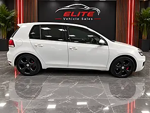 Used 2010 Volkswagen Golf GTI White - Interior and Exterior details 9