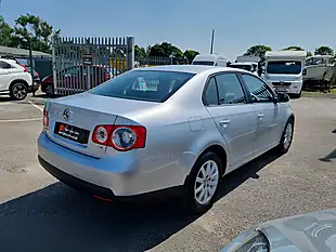 Used 2010 Volkswagen Jetta S Silver - Interior and Exterior details 10