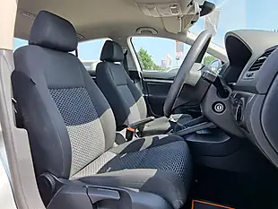Used 2010 Volkswagen Jetta S Silver - Interior and Exterior details 15