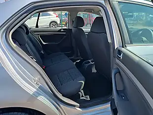 Used 2010 Volkswagen Jetta S Silver - Interior and Exterior details 17