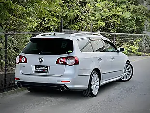 Used 2010 Volkswagen Passat Estate Silver - Interior and Exterior details 10