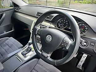 Used 2010 Volkswagen Passat Estate Silver - Interior and Exterior details 13