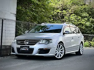 Used 2010 Volkswagen Passat Estate Silver - Interior and Exterior details 9