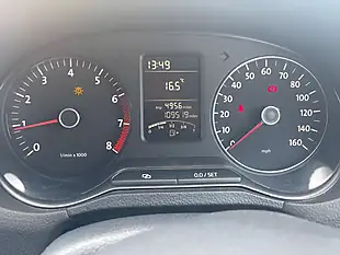 Used 2010 Volkswagen Polo S Silver - Interior and Exterior details 17