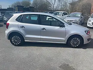 Used 2010 Volkswagen Polo S Silver - Interior and Exterior details 8