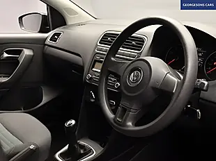 Used 2010 Volkswagen Polo Se Black - Interior and Exterior details 10