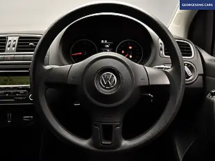 Used 2010 Volkswagen Polo Se Black - Interior and Exterior details 13