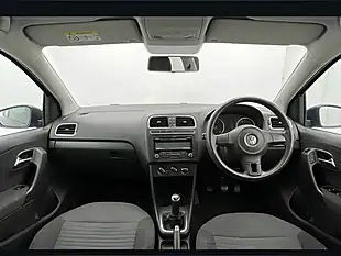 Used 2010 Volkswagen Polo Se Blue - Interior and Exterior details 5