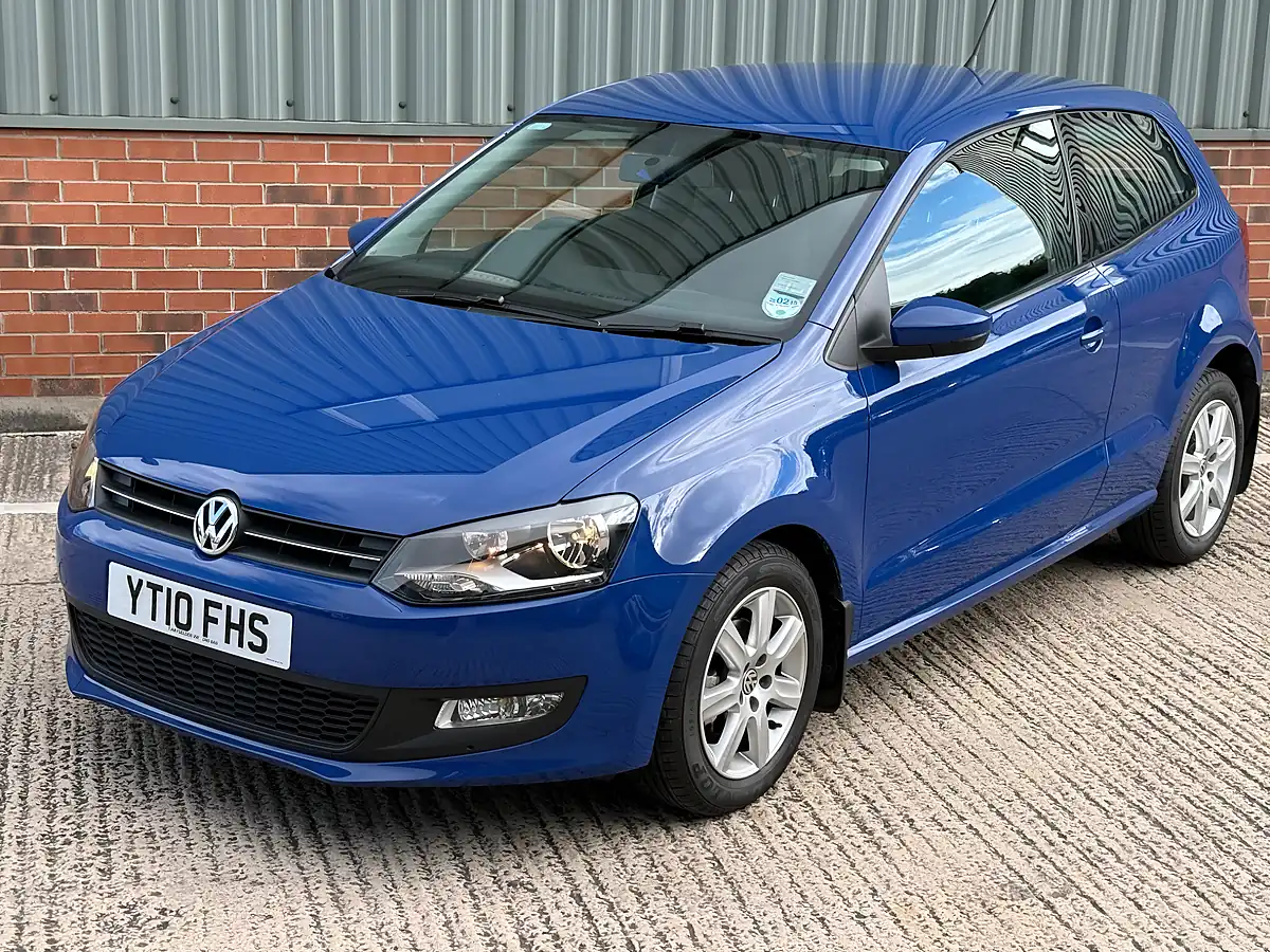 Used 2010 Volkswagen Polo Se Blue - Interior and Exterior details 6