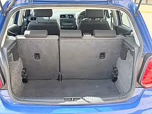 Used 2010 Volkswagen Polo Se Blue - Interior and Exterior details 8