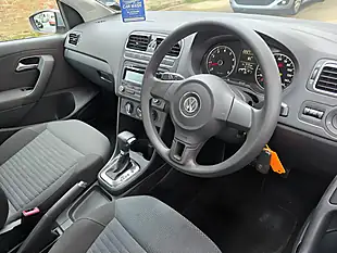 Used 2010 Volkswagen Polo Se Silver - Interior and Exterior details 13