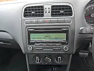Used 2010 Volkswagen Polo Se Silver - Interior and Exterior details 17