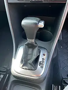 Used 2010 Volkswagen Polo Se Silver - Interior and Exterior details 13