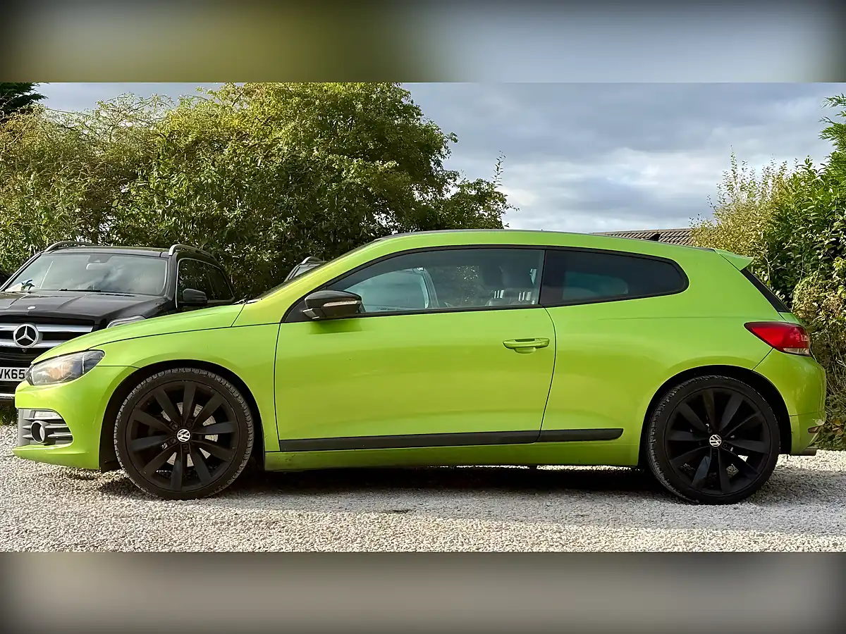 Used 2010 Volkswagen Scirocco GT Green - Interior and Exterior details 6