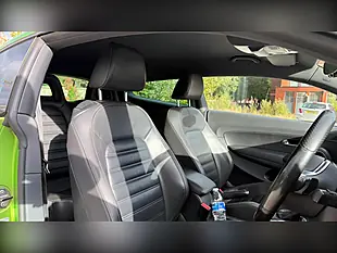 Used 2010 Volkswagen Scirocco GT Green - Interior and Exterior details 9